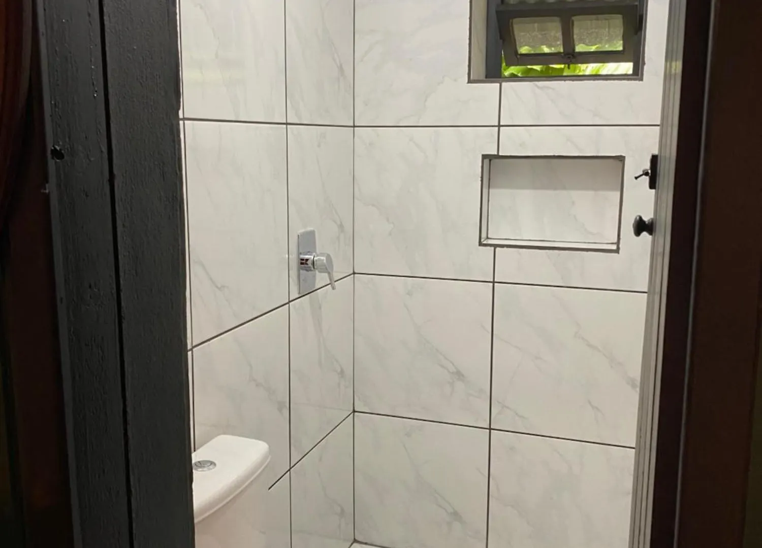 Cabana Lake Side Refugio Charmoso No Vale Europeu Benedito Novo シャレー